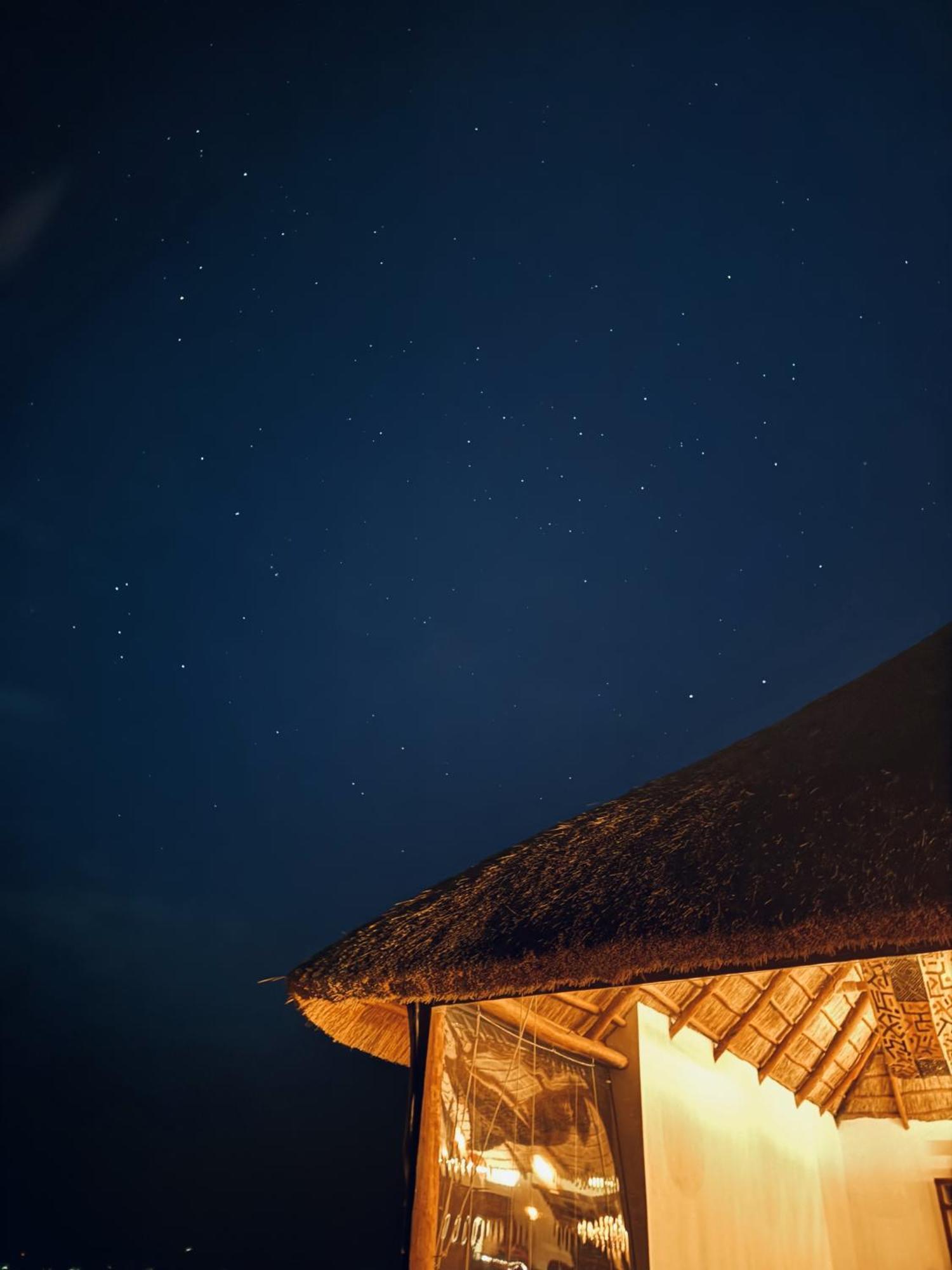 Akagera Ihema Lodges Экстерьер фото